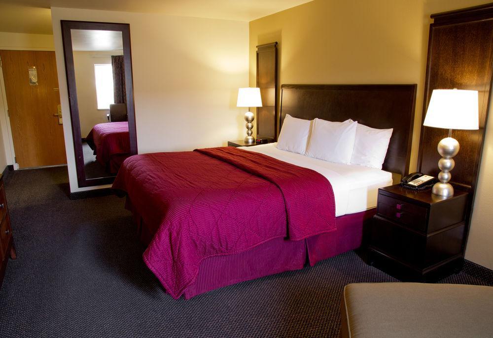 Cedars Inn Wenatchee Exterior foto